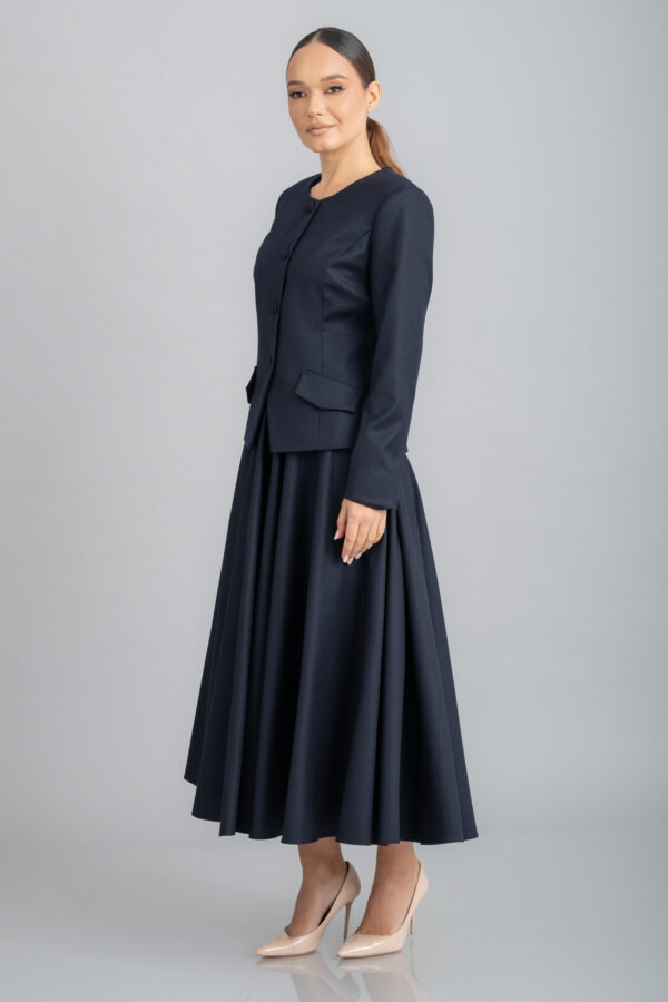 Costum elegant bleumarin, din cașmir Zegna, format din 2 piese: sacou și fustă