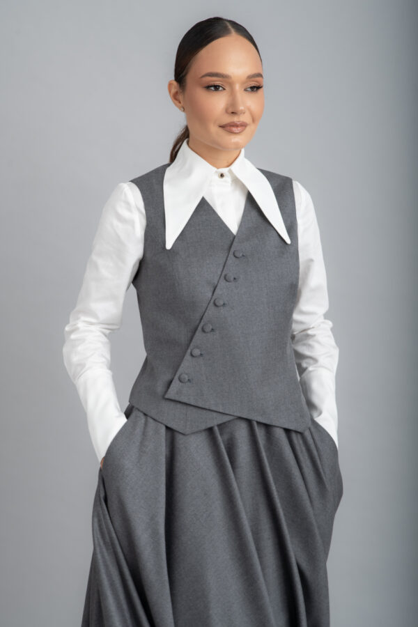 Vestă gri asimetrică, din cașmir Zegna
